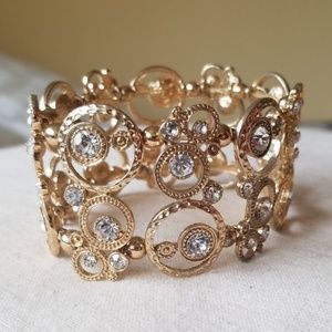 💎 Studded Gold Cuff